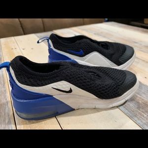 Little Boys Nike Sneakers Size 10C